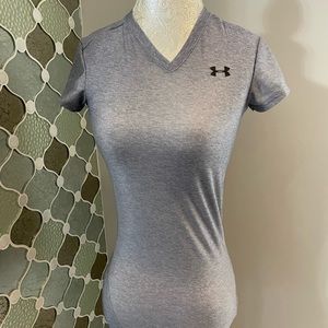 Under Armour HeatGear Short Sleeve Womens Training Top - Gray Small